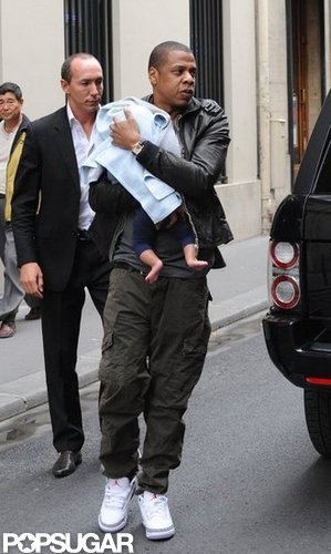Jay-Z, Beyoncé, and Baby Blue Take Paris Together Jay-Z, Beyoncé, and Baby Blue Take Paris Together