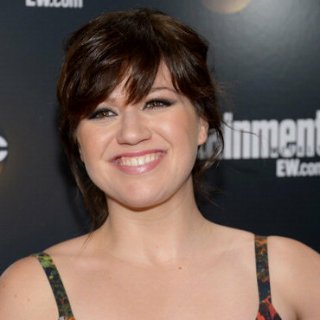 How Kelly Clarkson Lost Weight