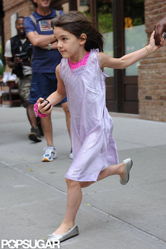 Suri Cruise sprinted for the car in NYC.
Suri Cruise sprinted for the car in NYC.
