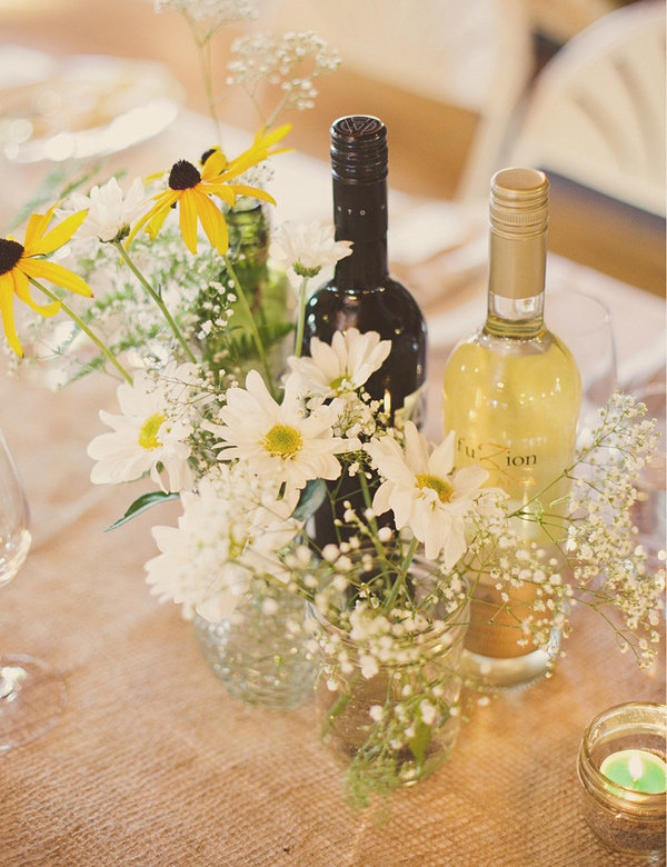 Burlap and Wildflower Centerpieces Burlap and Wildflower Centerpieces