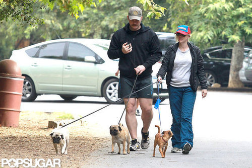 Chris Pratt and Anna Faris took an early morning walk together in LA.
Chris Pratt and Anna Faris took an early morning walk together in LA.