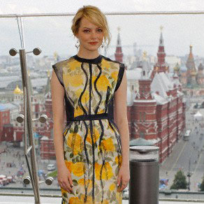 Emma Stone and Andrew Garfield in Russia Pictures