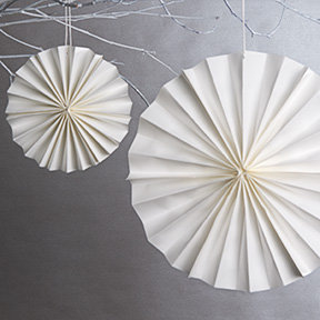 Make Paper Rosettes Make Paper Rosettes