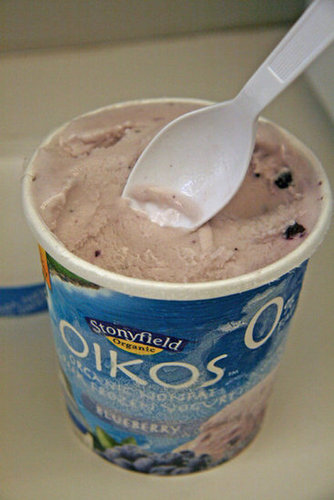 Stonyfield Organic Oikos Blueberry Stonyfield Organic Oikos Blueberry