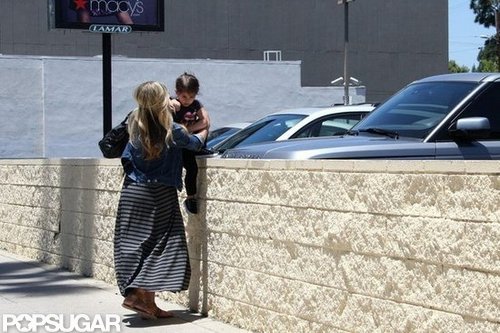 Sarah Michelle Gellar Has a Sweet Saturday With Charlotte Sarah Michelle Gellar Has a Sweet Saturday With Charlotte