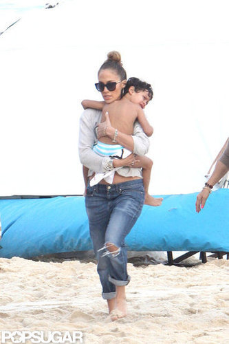 J Lo Breaks From Tour For a Bikini-Filled Afternoon With Casper J Lo Breaks From Tour For a Bikini-Filled Afternoon With Casper