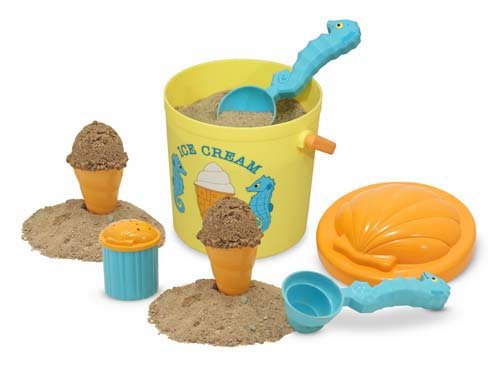 Melissa & Doug Speck Seahorse Sand Ice Cream Set ($15)