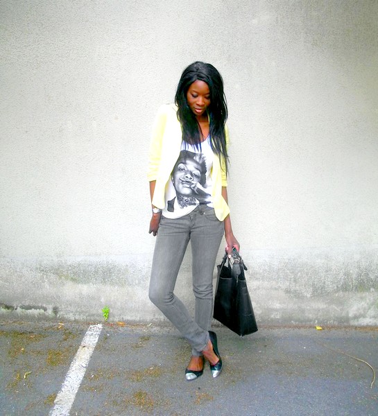 http://stylesbyassitan.blogspot.fr/2012/07/life-is-joke.html