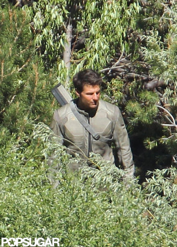 Tom Cruise made his way through thick brush on the Oblivion set in CA.
Tom Cruise made his way through thick brush on the Oblivion set in CA.
