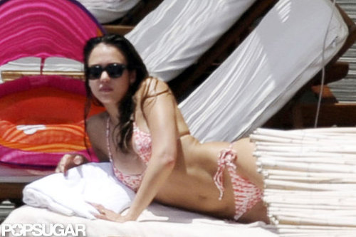 Jessica Alba Puts Her Bikini Body on Display During Pool Time in Italy Jessica Alba Puts Her Bikini Body on Display During Pool Time in Italy