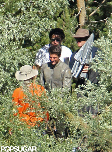 Tom Cruise looked happy filming on the Oblivion set in CA.
Tom Cruise looked happy filming on the Oblivion set in CA.