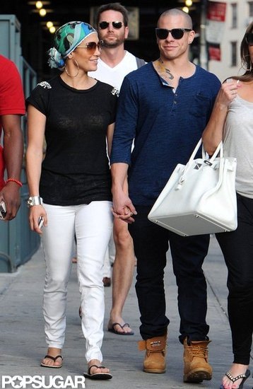 J Lo and Casper Fit In PDA Between Tour Dates J Lo and Casper Fit In PDA Between Tour Dates