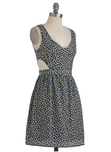 The sweet print on this adorable day dress keeps the side cutouts from feeling too sultry, so you can wear this one without feeling overexposed.
Modcloth Cutout of the Ordinary Dress ($50)
The sweet print on this adorable day dress keeps the side cutouts from feeling too sultry, so you can wear this one without feeling overexposed.
Modcloth Cutout of the Ordinary Dress ($50)