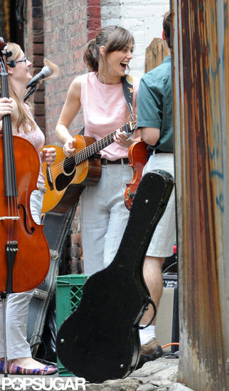 Keira Knightley was all smiles with her guitar while shooting a scene for Can a Song Save Your Life? in NYC.
Keira Knightley was all smiles with her guitar while shooting a scene for Can a Song Save Your Life? in NYC.