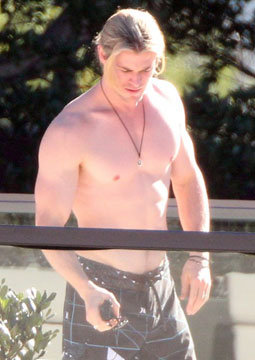 Chris Hemsworth Chris Hemsworth