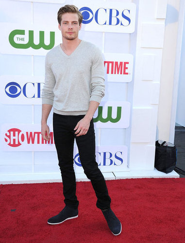 Rachel Bilson, AnnaLynne McCord, and More Celebrate TV With Cocktails Rachel Bilson, AnnaLynne McCord, and More Celebrate TV With Cocktails