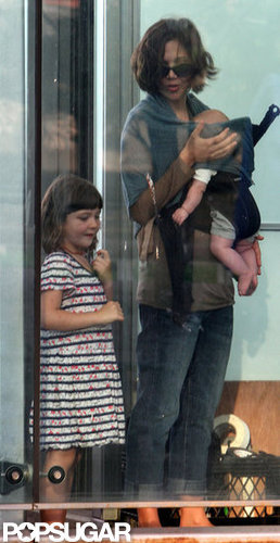 Maggie Gyllenhaal brought Ramona and Gloria to set in NYC.
Maggie Gyllenhaal brought Ramona and Gloria to set in NYC.