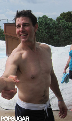 Shirtless Tom Cruise Splashes Around at a Water Park With Suri Shirtless Tom Cruise Splashes Around at a Water Park With Suri