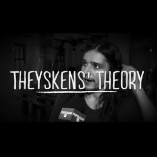Theyskens’ Theory Spring 2012 [Runway Video]