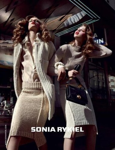 How luxurious are these knits for Sonia Rykiel Fall 2012?
How luxurious are these knits for Sonia Rykiel Fall 2012?