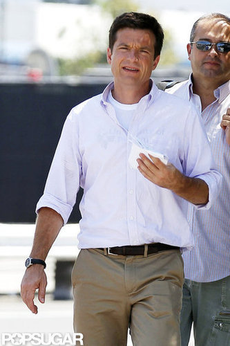 Jason Bateman got into character as Michael Bluth.
Jason Bateman got into character as Michael Bluth.
