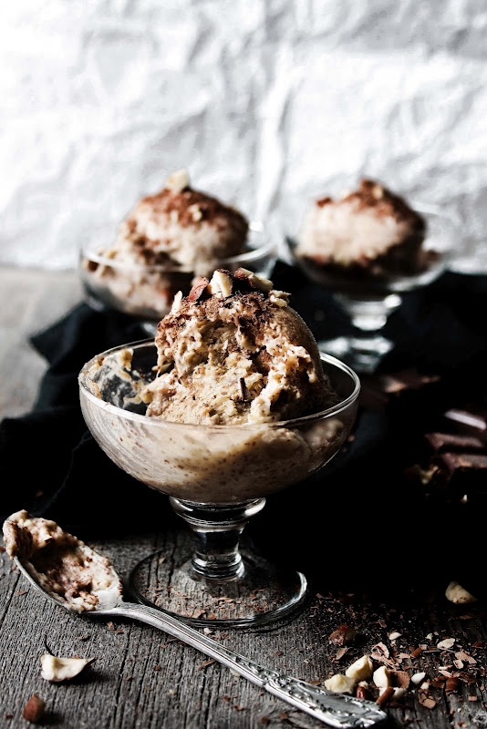 terrablack :: Taste :: Banana Ice Cream w/Dark Chocolate Shavings