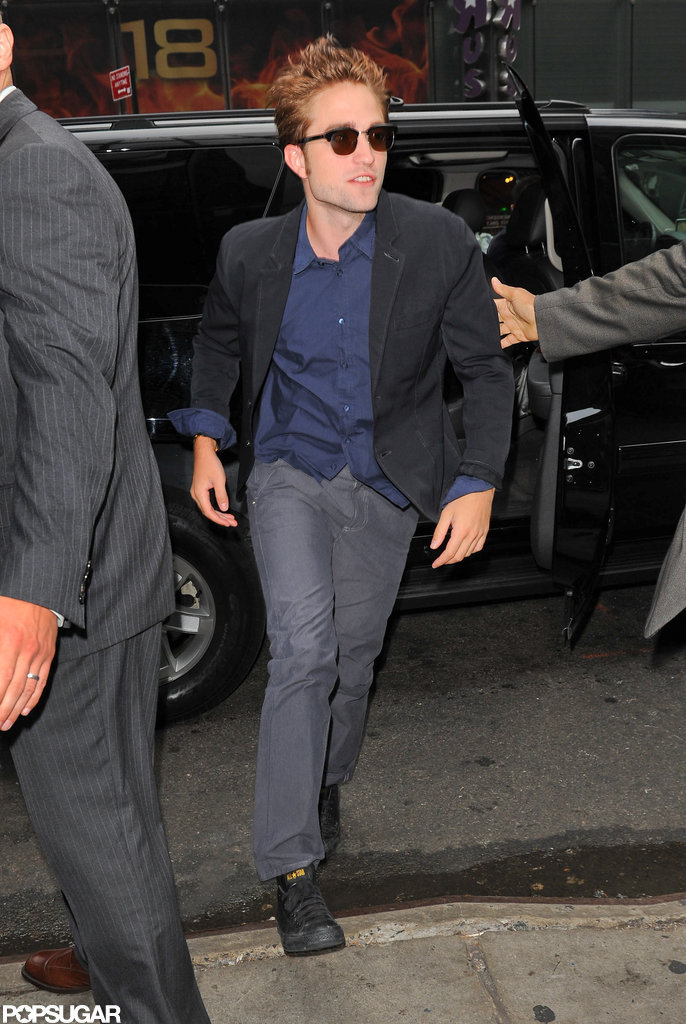 Robert Pattinson Keeps His Cool and Takes the High Road on GMA Robert Pattinson Keeps His Cool and Takes the High Road on GMA