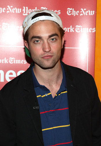 HQ Pics of Robert Pattinson at Times Q&A