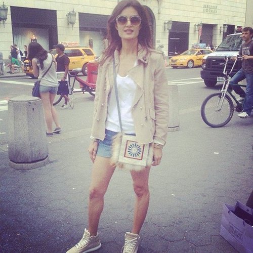 An incredibly chic city gal gave us tons of inspiration for an off-duty weekend look.
An incredibly chic city gal gave us tons of inspiration for an off-duty weekend look.
