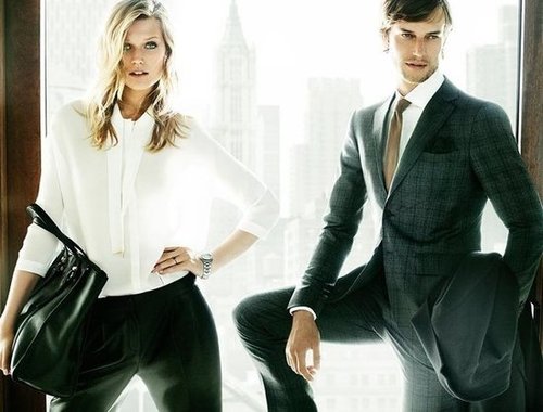 Crisp white blouses, slick accents, and tailored pants are par for the course in Massimo Dutti's campaign.
Crisp white blouses, slick accents, and tailored pants are par for the course in Massimo Dutti's campaign.