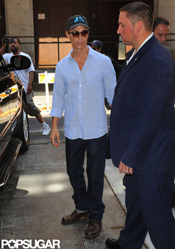 Camila Alves and Kids Keep Close to Matthew McConaughey in Manhattan Camila Alves and Kids Keep Close to Matthew McConaughey in Manhattan