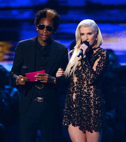 Rob Debuts New Twilight, Rihanna Wins Big — The Best of the 2012 MTV VMAs Rob Debuts New Twilight, Rihanna Wins Big — The Best of the 2012 MTV VMAs