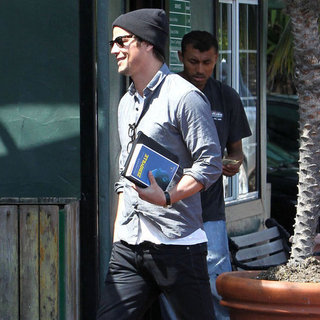 Celebrity Book Lovers