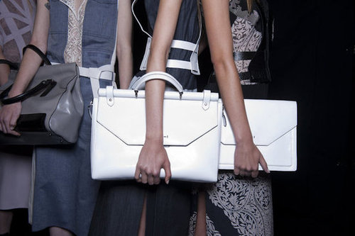BCBGMAXAZRIA
BCBGMAXAZRIA