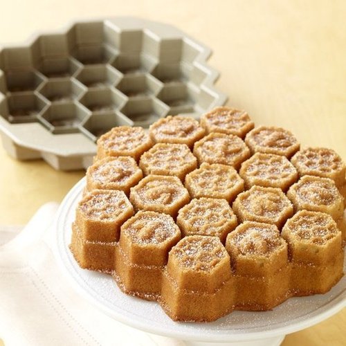 Honeycomb Cake Honeycomb Cake