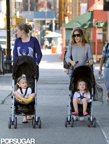 Sarah Jessica Parker Breaks From the Front Row For the School Run Sarah Jessica Parker Breaks From the Front Row For the School Run