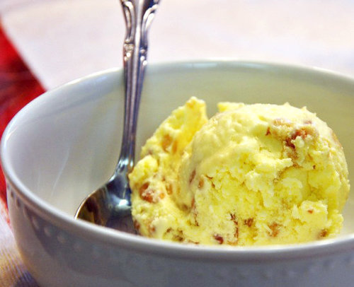 Olive Oil and Pine Nut Ice Cream Olive Oil and Pine Nut Ice Cream