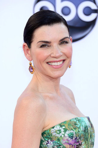 Julianna Margulies Goes Floral For the Emmys Julianna Margulies Goes Floral For the Emmys
