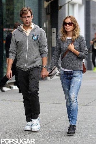 Olivia Wilde Shows PDA With Jason Sudeikis Before a Big Award Night Olivia Wilde Shows PDA With Jason Sudeikis Before a Big Award Night
