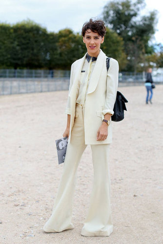 The most elegant of day-suiting in creamy white.
The most elegant of day-suiting in creamy white.
