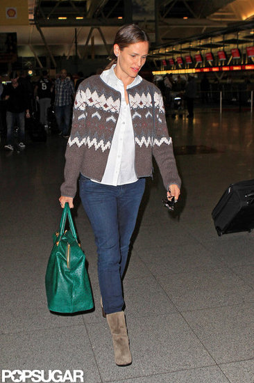 Jennifer Garner Travels to NYC and Talks "Sweet, Mellow" Samuel Jennifer Garner Travels to NYC and Talks "Sweet, Mellow" Samuel