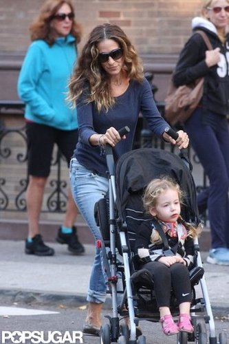 Sarah Jessica Parker went for a stroll with the twins.
Sarah Jessica Parker went for a stroll with the twins.