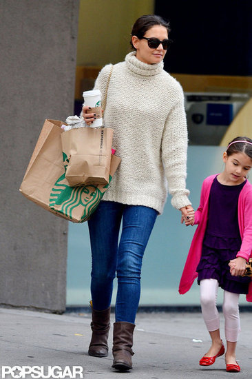 Suri Cruise and Katie Holmes went to Starbucks. Suri Cruise and Katie Holmes went to Starbucks.
