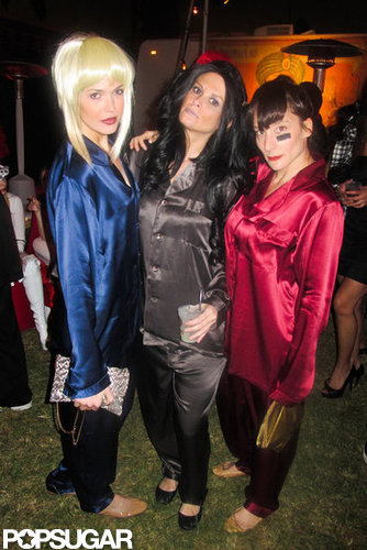 Mandy Moore and her friends were TLC at a party in LA in 2011.
Mandy Moore and her friends were TLC at a party in LA in 2011.