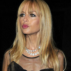 2013 Spring Paris Fashion Week Celebrity Front Row Pictures