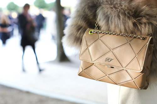A quilted classic is always a good look, but it looked especially chic against luxe fur.
A quilted classic is always a good look, but it looked especially chic against luxe fur.