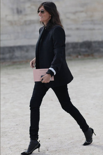Emmanuelle Alt didn't mess with a good thing; she kept up her signature cool with a slim black blazer, skinny jeans, and rocker-chic pumps.
Emmanuelle Alt didn't mess with a good thing; she kept up her signature cool with a slim black blazer, skinny jeans, and rocker-chic pumps.