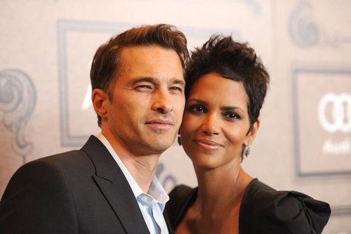 Halle Berry and Olivier Martinez arrived together.
Halle Berry and Olivier Martinez arrived together.