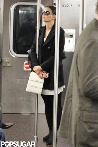 Katie Holmes rode the subway in NYC.
Katie Holmes rode the subway in NYC.