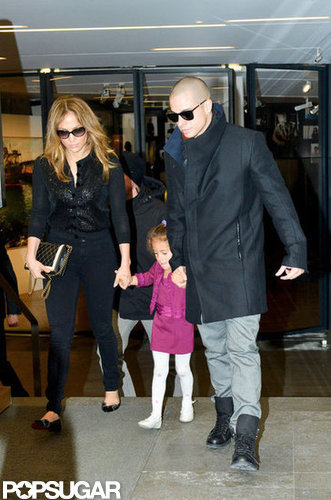 Jennifer Lopez spent the day shopping with Casper Smart and Emme Anthony.
Jennifer Lopez spent the day shopping with Casper Smart and Emme Anthony.